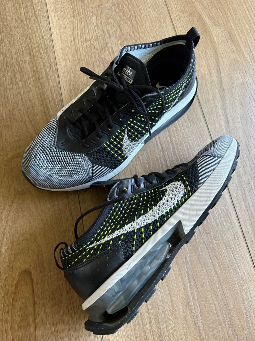 Nike Flyknit Running Shoes in Gray & Black